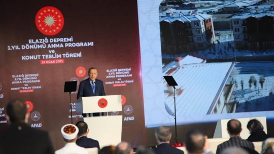 Cumhurbaşkanı Erdoğan: 'Elazığ'da 8 bin ailemizi yeni evlerine kavuşturmuş oluyoruz'
