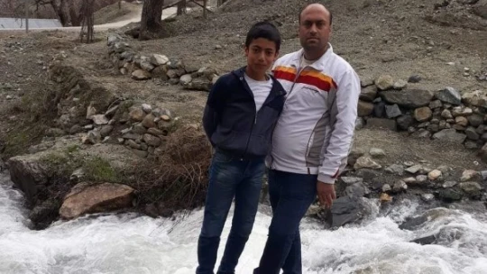 Depremde eşini ve oğlunu kaybeden, kızı ile enkazdan çıkartılan anne o anları anlattı