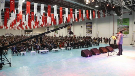 Elazığ Belediyesi'nden dolu dolu ramazan ayı programı, vatandaşlar akın etti