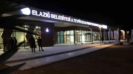 Elazığ Belediyesi'nden dolu dolu ramazan ayı programı, vatandaşlar akın etti