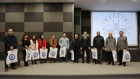 Elazığ'da 'Bizim Kütüphane Külliyat Okumaları' programı