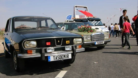 Elazığ'da Modifest Renkli Görüntülere Sahne Oldu