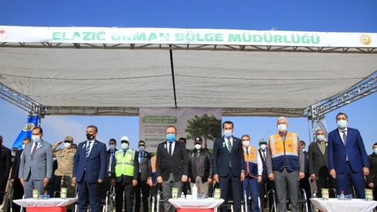 Elazığ'da 15 bin fidan toprakla buluştu