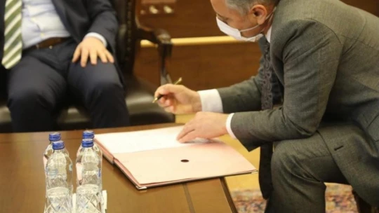 Elazığ'da 16 derslikli okul için protokol imzalandı