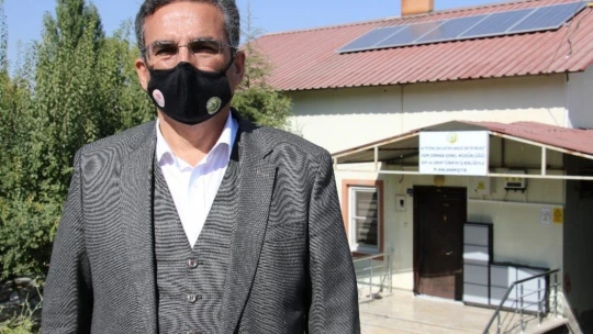 Elazığ'da 2 köyde çatılara kuruldu, artık kendi elektriklerini üretecekler