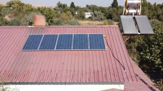 Elazığ'da 2 köyde çatılara kuruldu, artık kendi elektriklerini üretecekler
