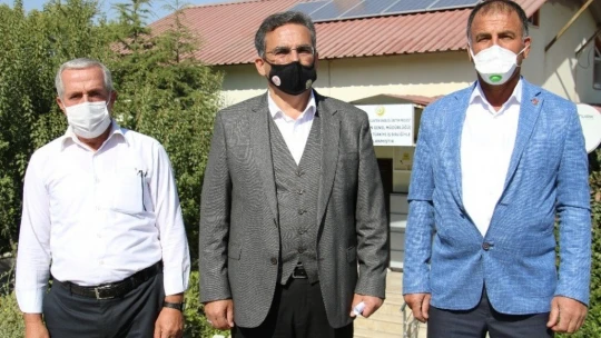 Elazığ'da 2 köyde çatılara kuruldu, artık kendi elektriklerini üretecekler