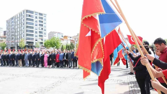 Elazığ'da 23 Nisan Ulusal Egemenlik ve Çocuk Bayramı etkinlikleri