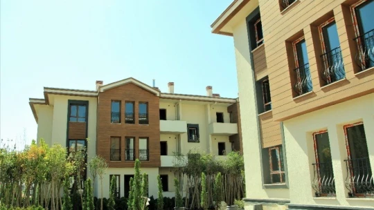 Elazığ'da 250 depremzede daha çekilen kura ile yeni konutlarına kavuştu