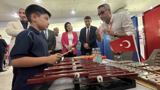 Elazığ'da 3 gün sürecek Bilim Şenliği'nin startı verildi
