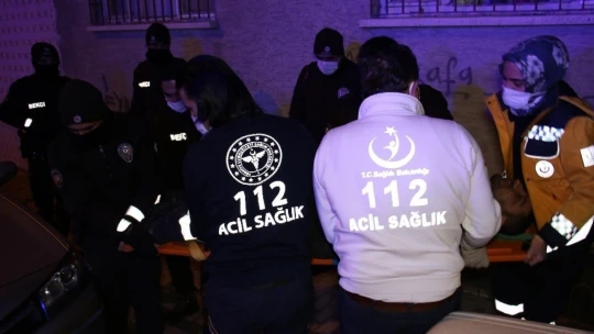 Elazığ'da ağabey kardeşini sokak ortasında silahla vurdu