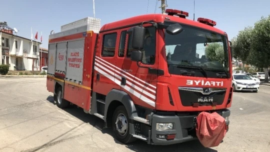 Elazığ'da ateşin kahramanı itfaiyeciler, haftada 160 yangına müdahale ediyor