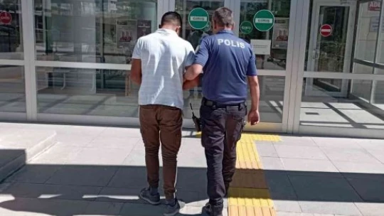 Elazığ'da cami hırsızı yakalandı