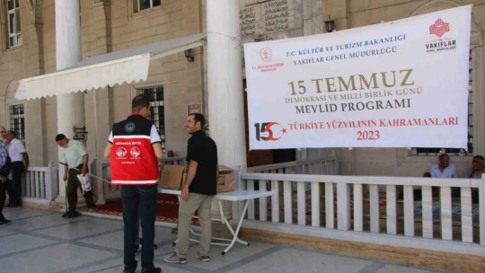 Elazığ'da camilerde 15 Temmuz şehitleri için mevlit