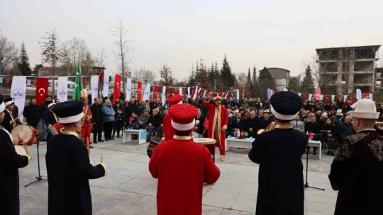 Elazığ'da Cengiz Aytmatov Parkı ve anıtı açıldı