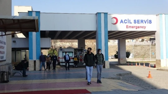 Elazığ'da deprem anları saniye saniye kameralara yansıdı