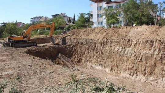 Elazığ'da depremden sonra 7'nci okulun temeli atıldı