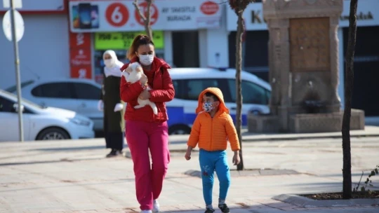 Elazığ'da depremi yaşayan vatandaşlar korku dolu anları anlattı