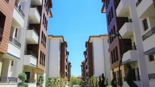Elazığ'da dönüşüm sürüyor, binlerce konut hızla yükseliyor
