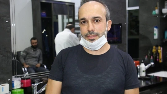 Elazığ'da enkazdan 1,5 saat sonra çıkartılan depremzede: 'İzmir'de olmak ve yardım etmek istedim'
