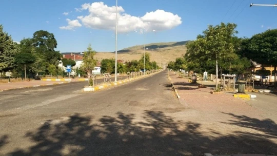 Elazığ'da görevden alınan başkanın testi pozitif çıktı, kısmi karantina başladı