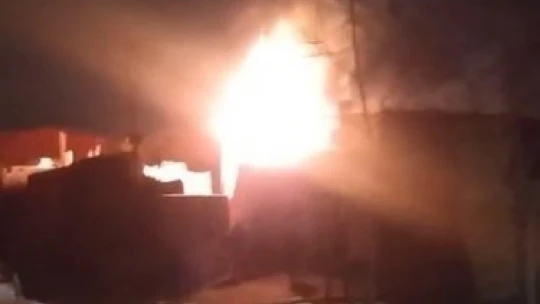Elazığ'da kereste dükkanında korkutan yangın