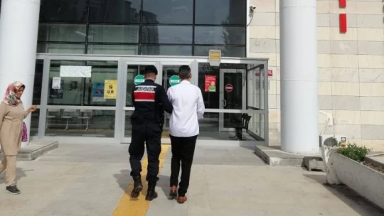 Elazığ'da kesinleşmiş hapis cezası bulunan 3 zanlı yakalandı