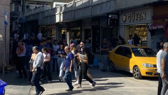 Elazığ'da korkutan deprem