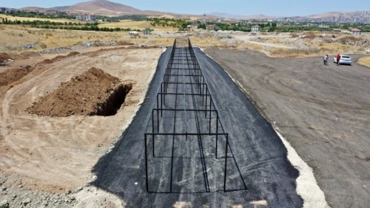 Elazığ'da kurban satış ve kesim yerleri hazırlanıyor