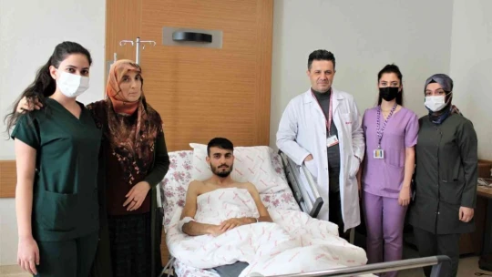 Elazığ'da 4 Santimetre Kesiden Yapılan Akciğer Ameliyatı Literatüre Girdi