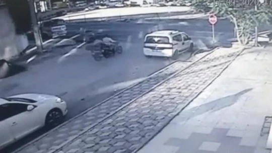 Elazığ'da ölümle biten kaza anı kamerada