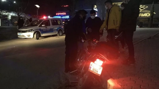 Elazığ'da otomobil ile motosiklet çarpıştı: 1 yaralı