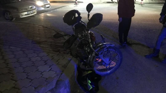 Elazığ'da otomobil ile motosiklet çarpıştı: 1 yaralı