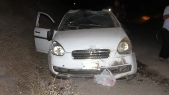 Elazığ'da otomobil takla attı: 4 yaralı