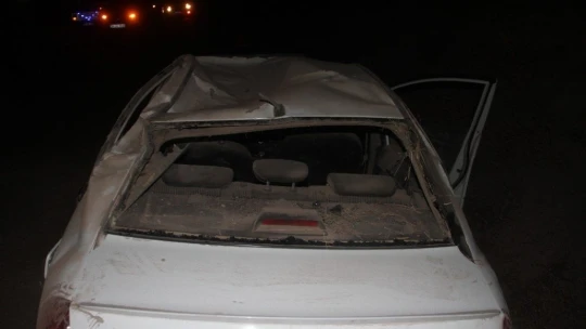 Elazığ'da otomobil takla attı: 4 yaralı
