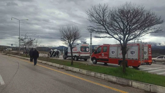 Elazığ'da otomobil takla attı: 1 yaralı