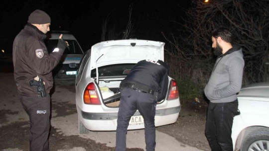 Elazığ'da polisten 'Dar Bölge' uygulaması