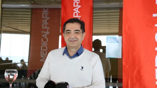 Elazığ'da sağlıkçılar tıp bayramında bir araya geldi