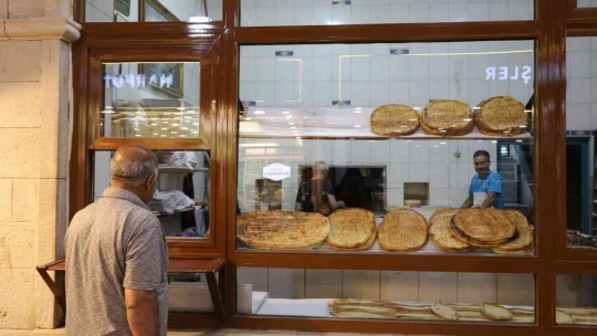 Elazığ'da toplu taşıma ve ekmek fiyatlarında artış