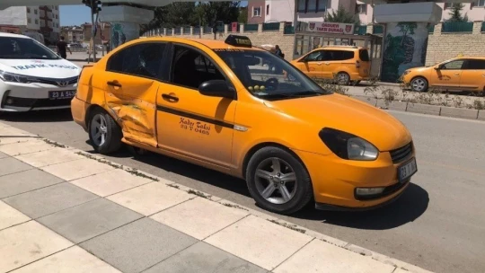 Elazığ'da trafik kazası: 3 yaralı