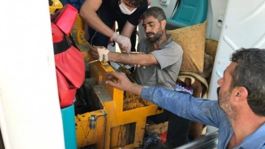 Elazığ'da yaralı çiftçi, askeri helikopter ile hastaneye ulaştırıldı