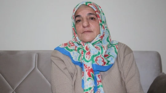 Elazığ depreminde kızını kaybeden anne: 'Deprem olalı bir yıl oldu, sanki kızımı yeni kaybettim'