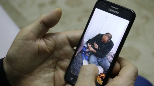 Elazığ depreminde torunu ve gelinini kaybetti: 'Halen daha aynı acıyı yaşıyoruz'