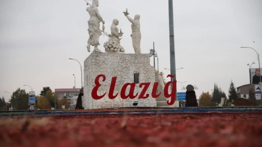 Elazığ depreminin 1. yılı: Yaralar sarılıyor, acılar unutulmuyor