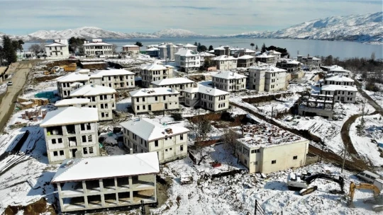 Elazığ depreminin merkez üssü Sivrice yeniden inşa ediliyor
