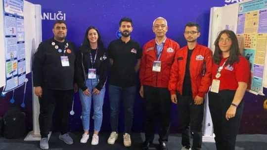 Elazığ Gençlik Merkezi AkılUS-Dil takımı TEKNOFEST'te finale yükseldi