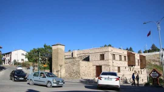 Elazığ'ın turizme açılan kapısı Harput'a ziyaretçiler gelmeye başladı