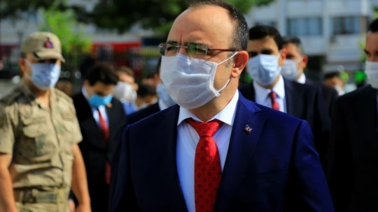 Elazığ Valisi Yırık, 'Dokunulmadık gönül bırakmayacağız' diyerek göreve başladı