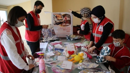 Elazığlı depremzede çocuklardan İzmirli akranlarına mektup