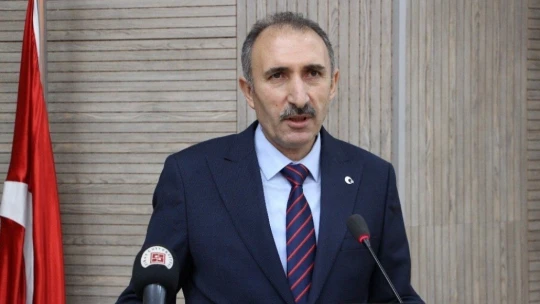 FÜ'de TÜBİTAK Araştırma Hazırlama ve Yürütme uygulamalı eğitimi
